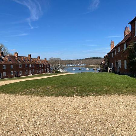 No 64 Bed And Breakfast Lymington Exterior foto